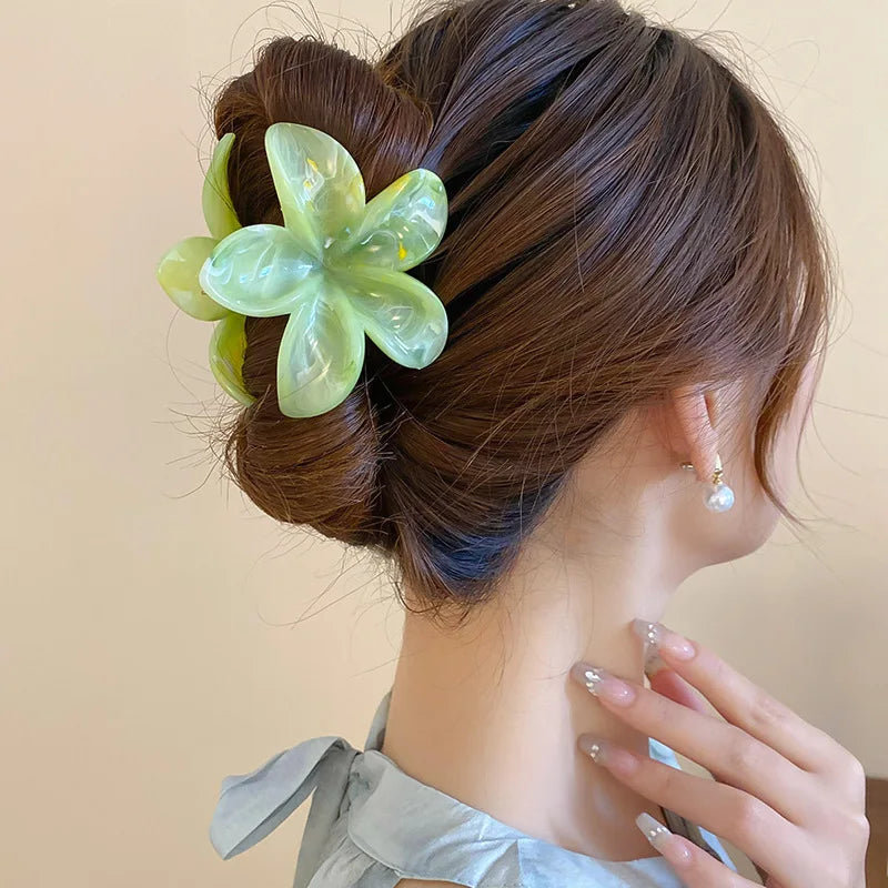 Summer Acrylic Flower Hair Clip - Trendy Korean