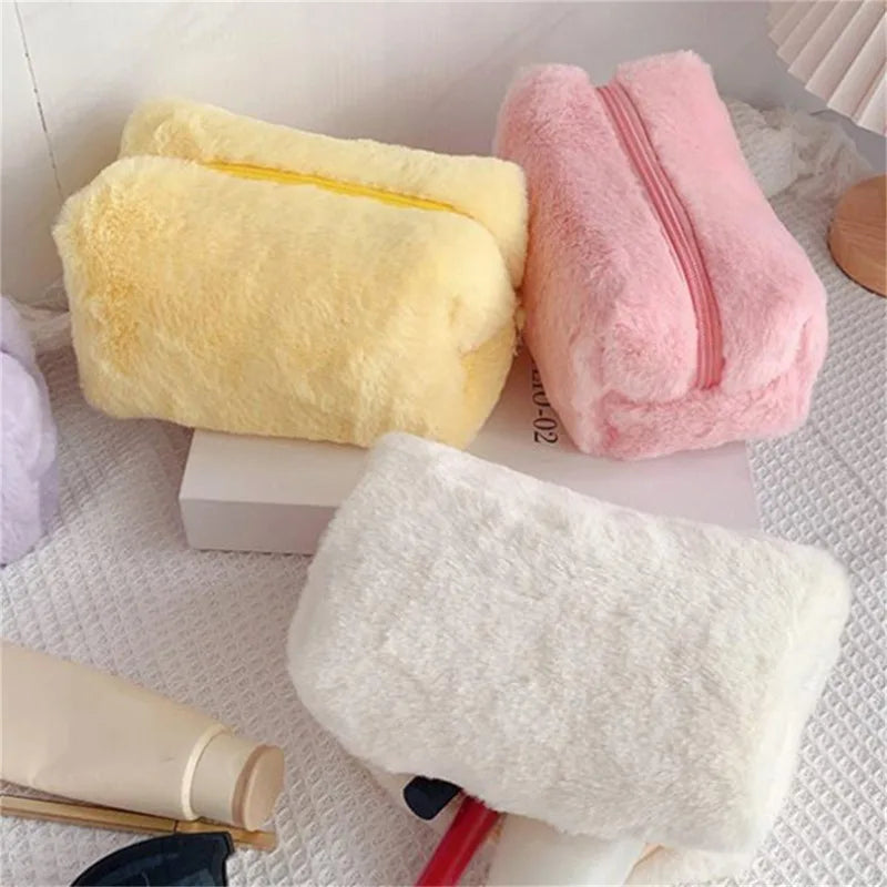 Soft Fur Makeup Bag – Travel Organizer Case